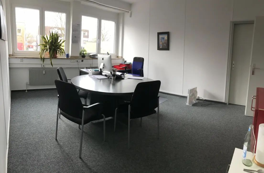 Ca. 430,00 m² modernisierte Büro-/Praxisfläche in Dortmund-Oespel zu vermieten!