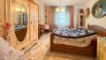 Schlafzimmer (EG)