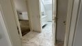 Separater Flur Eltern-Schlafzimmer und Bad