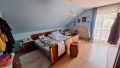 Zimmer 1 mit Balkon DG
