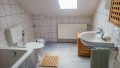 Saniertes Badezimmer DG