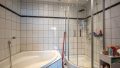 Badezimmer EG