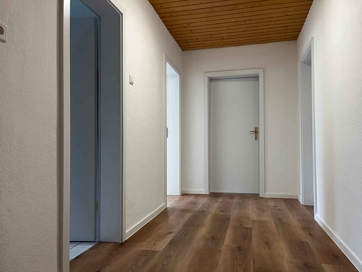 Einmal in alle Räume, bitte! Von hier aus gelangen Sie bequem in jedes Zimmer!