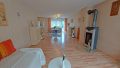 Wohnzimmer mit Blick zum Esszimmer