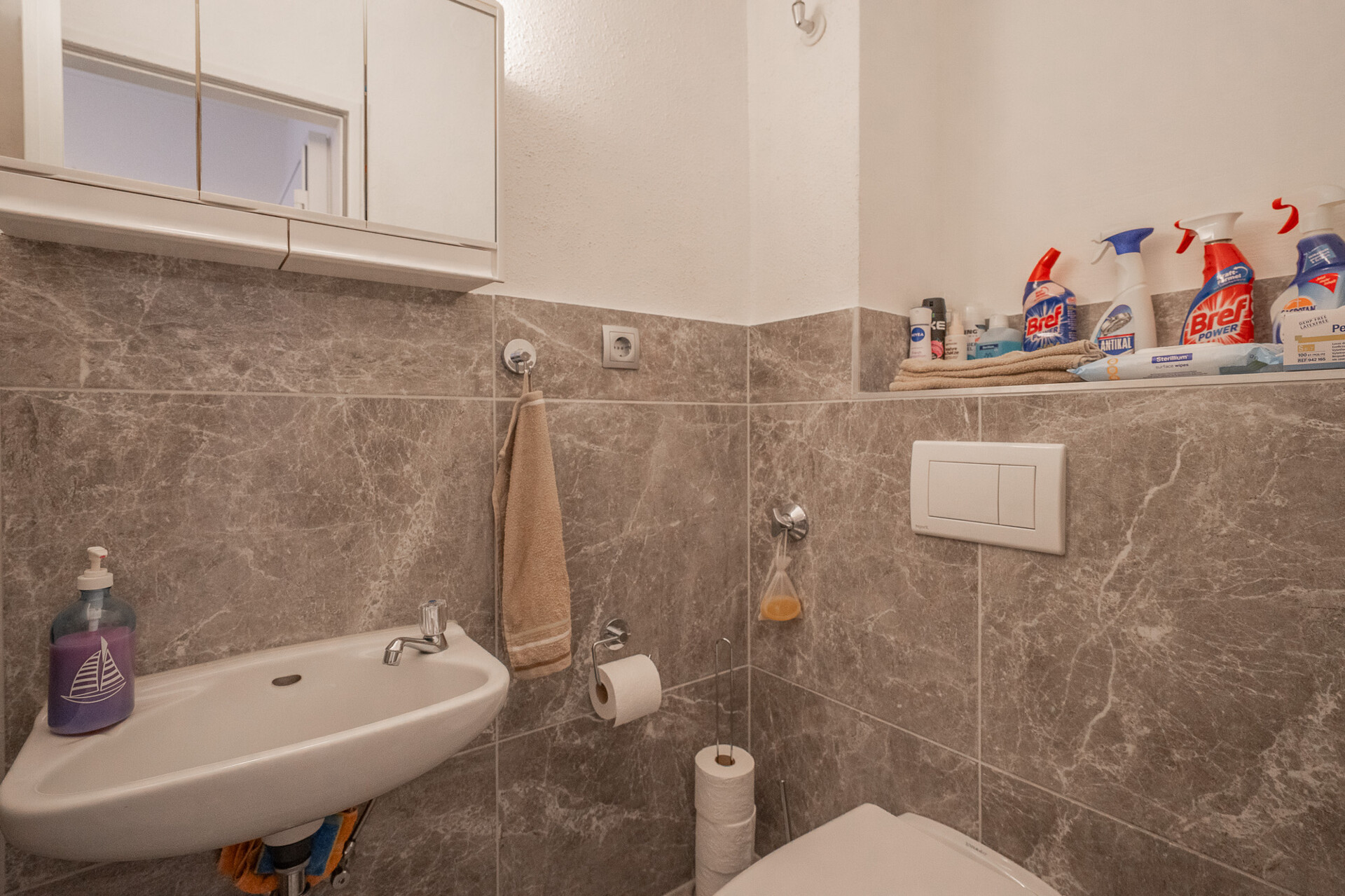 Separate Toilette