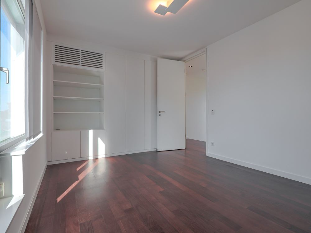 Zimmer 1 OG