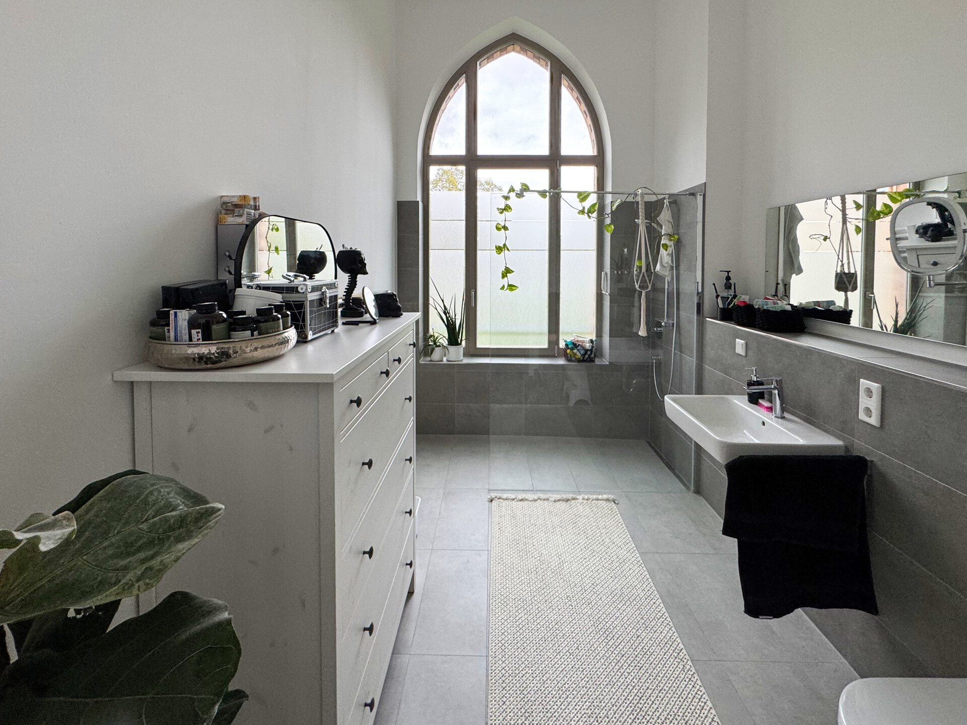 Tageslichtbad mit Dusche