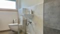 Bad mit Dusche (KG)