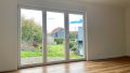 Wohnbereich mit Zugang in den Garten