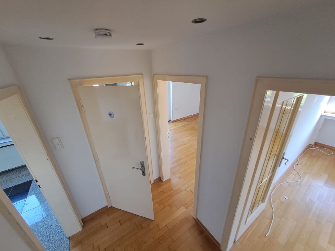 Foto der Immobilie (99563)