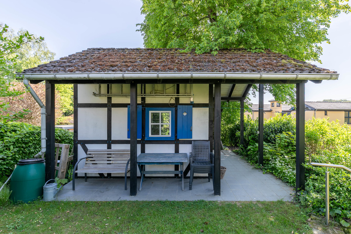 Gartenhaus im Fachwerkstil