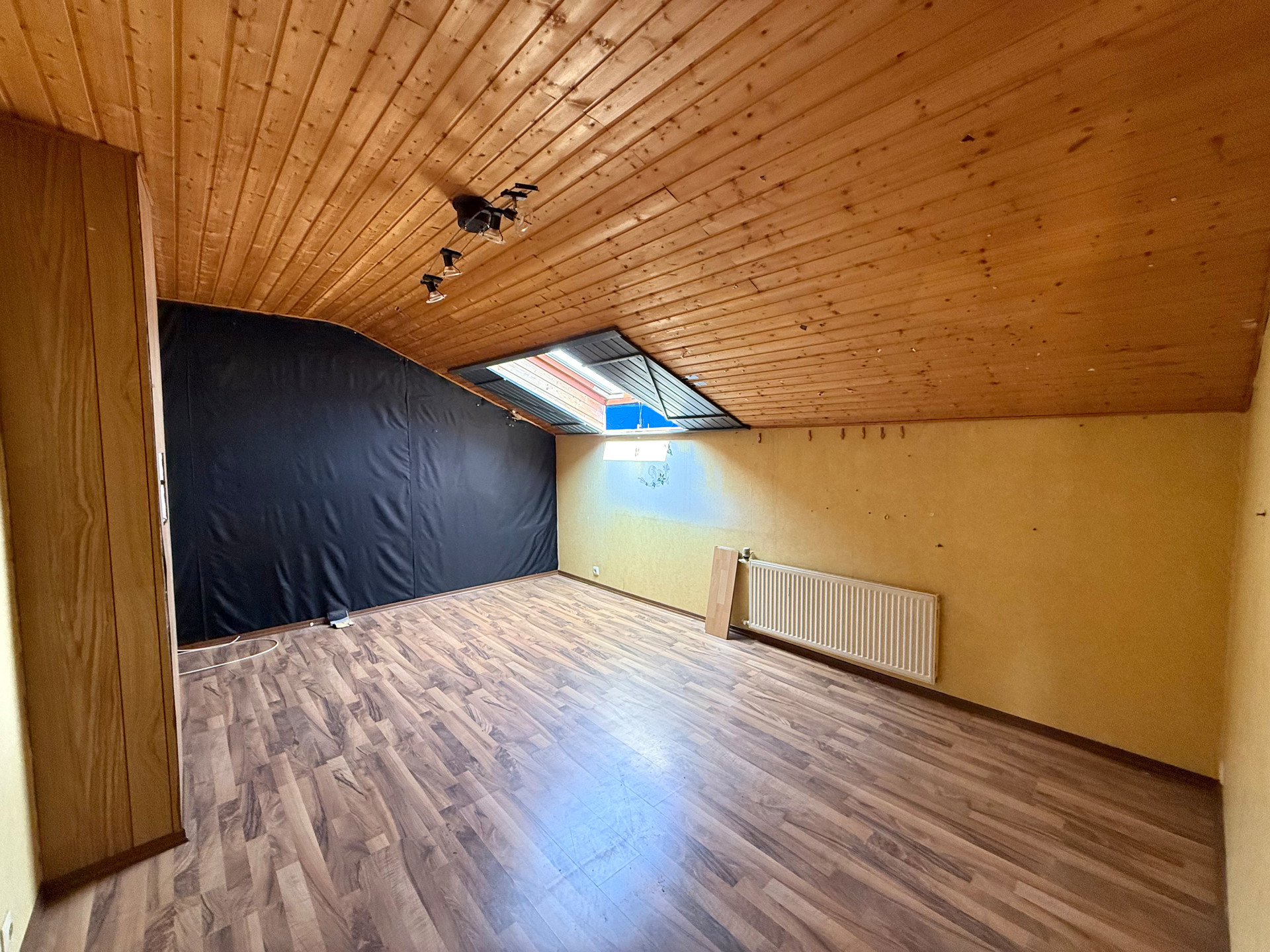 DG links Schlafzimmer (2)