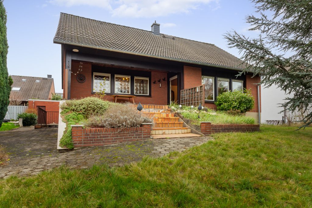 2025_adolfreichweinstr16-HQ-4