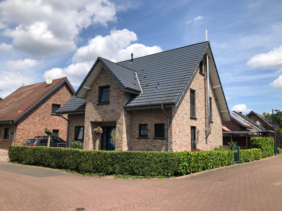 Kerken-Nieukerk: Freistehendes EFH