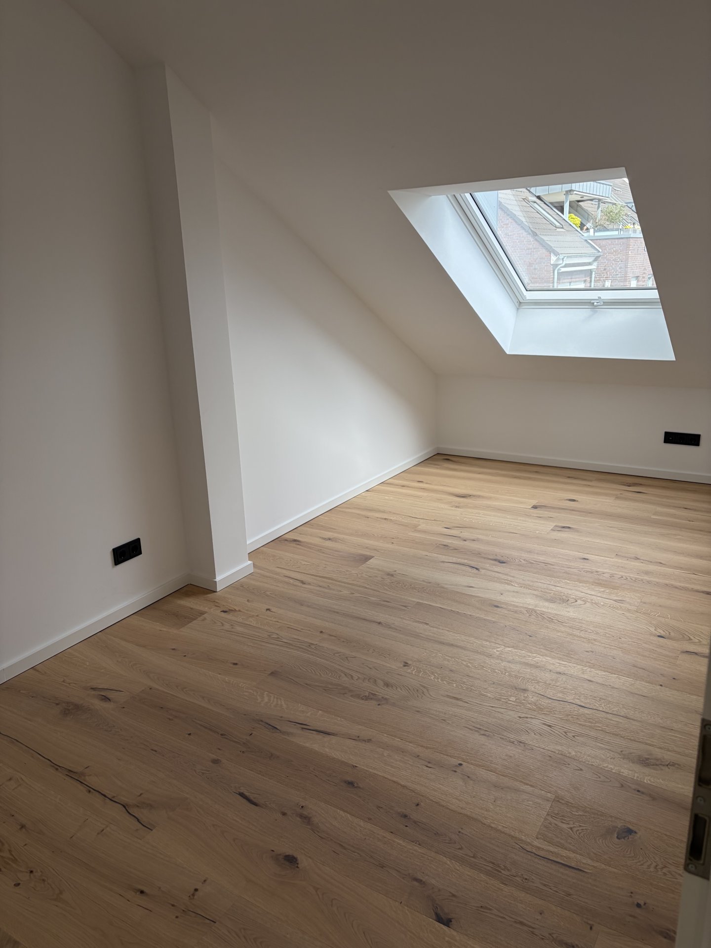 Kind 1 / Gast / Arbeiten