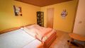 Schlafzimmer UG