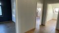 Vorraum mit Blick zum Schlafzimmer 2 und kleinem Büro