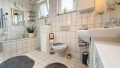 Badezimmer EG