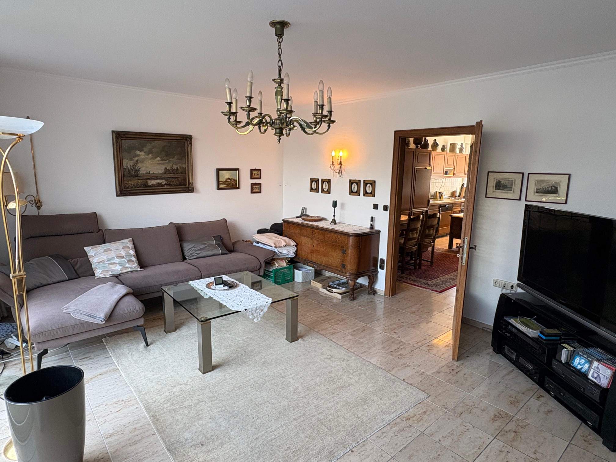 Wohnzimmer Bild 2