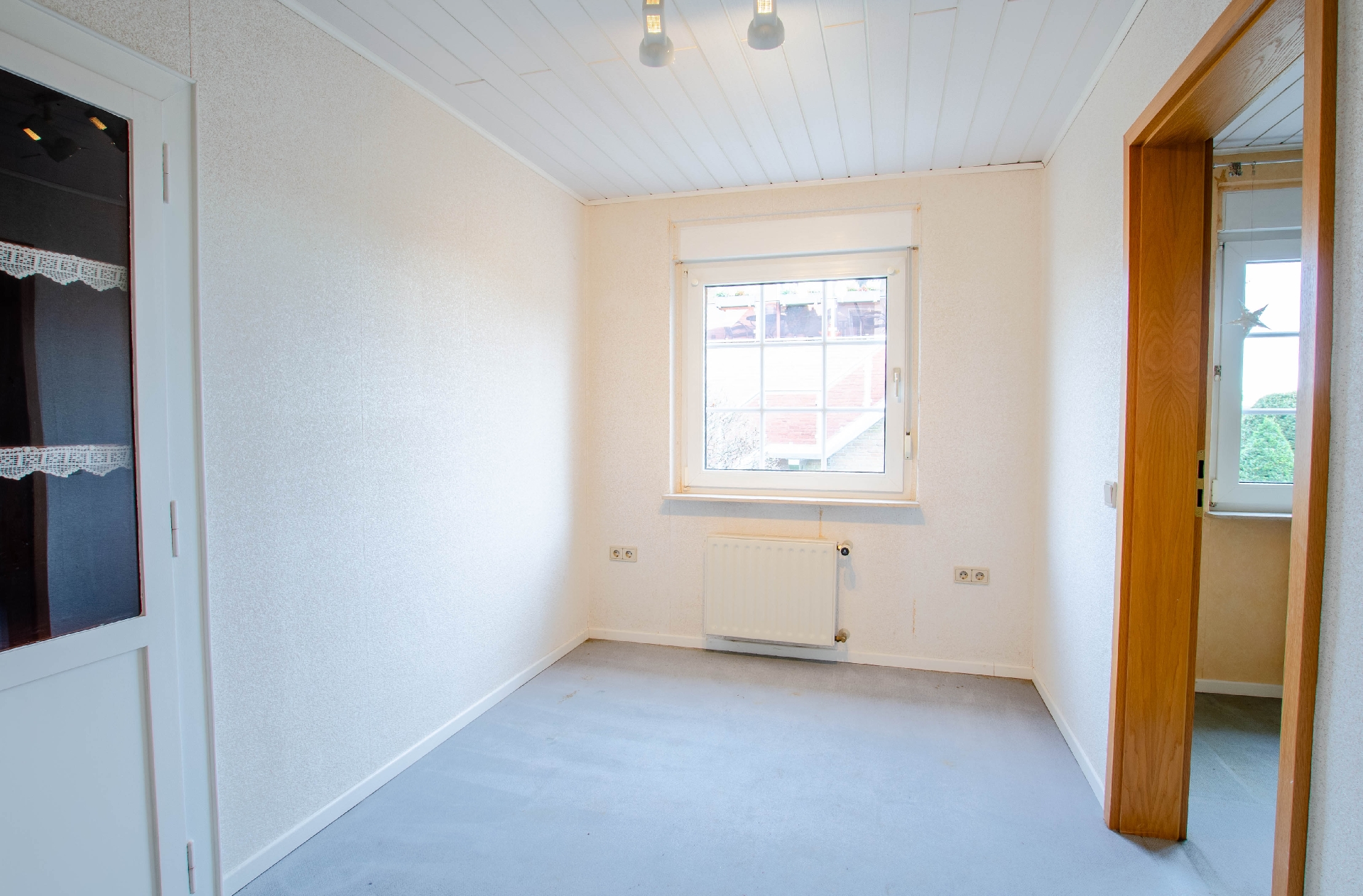 Ankleidezimmer EG