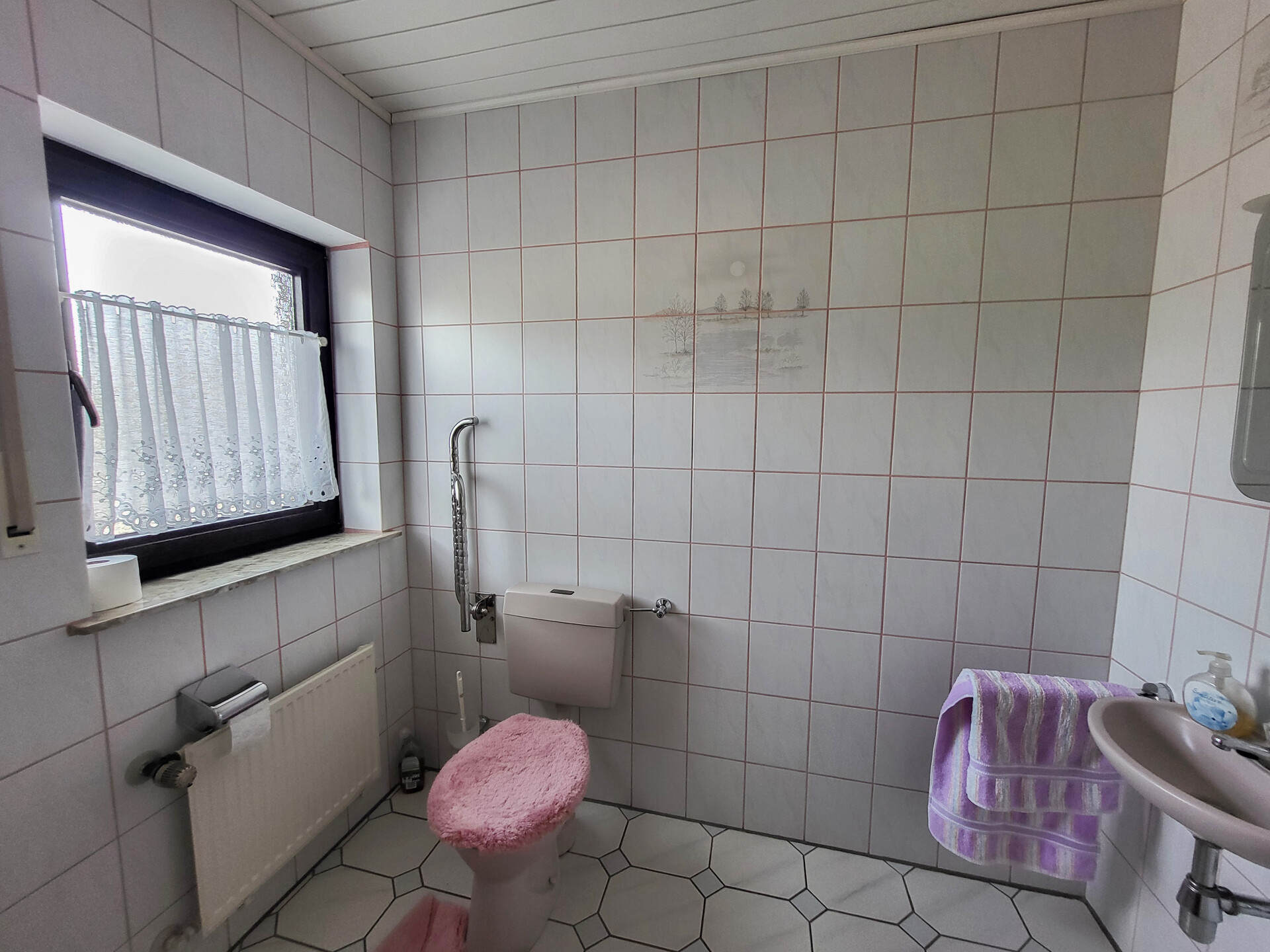 Gäste-WC EG