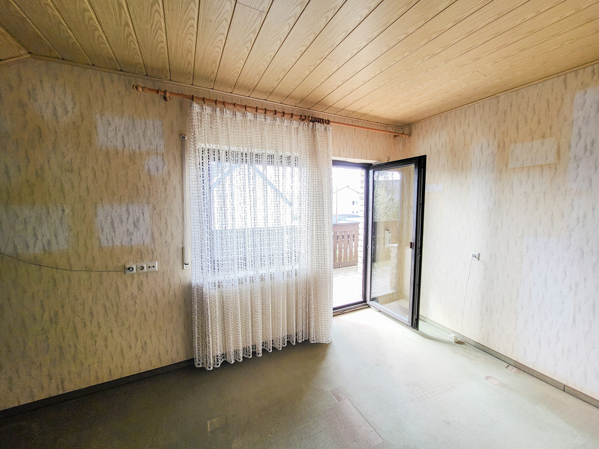 Zimmer 2 OG