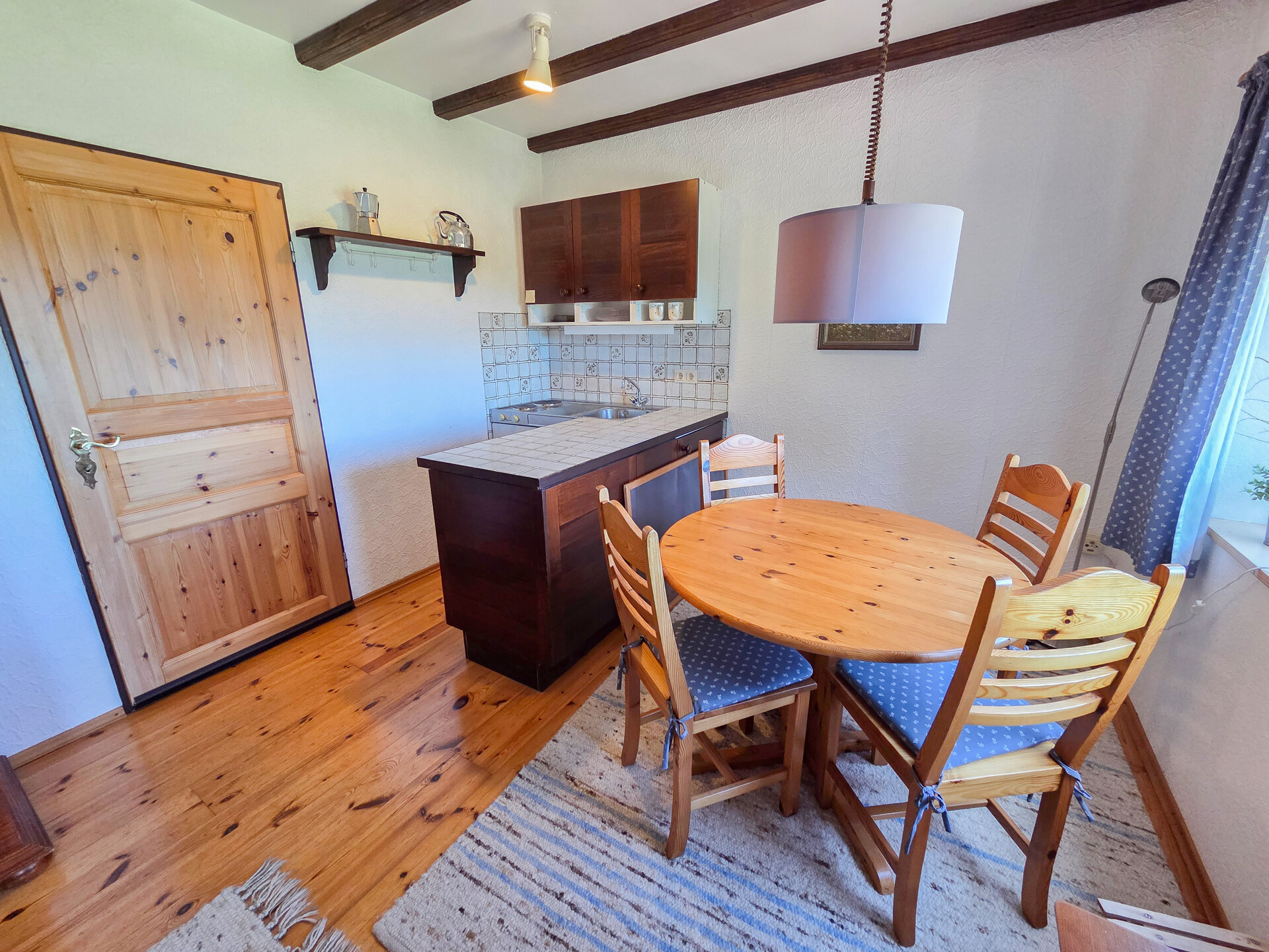 Einliegerwohnung KG