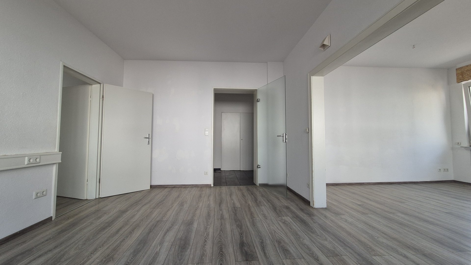 Büro 1 zur Diele