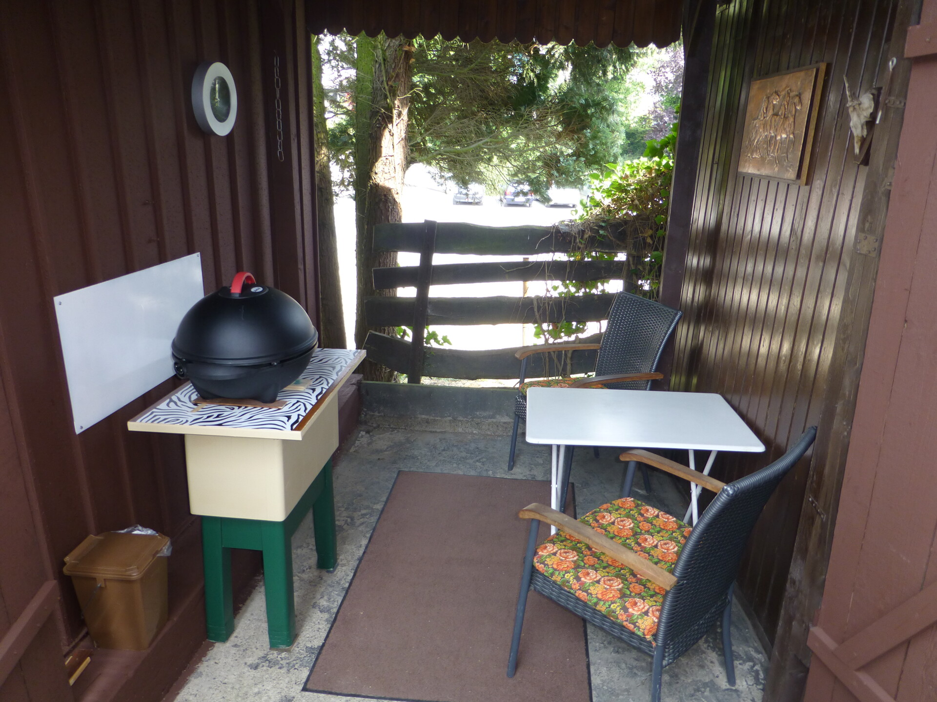 Überdachter Sitzplatz