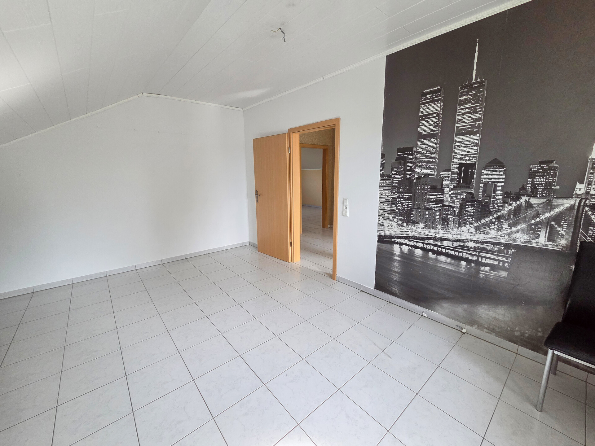 Schlafzimmer 1 DG