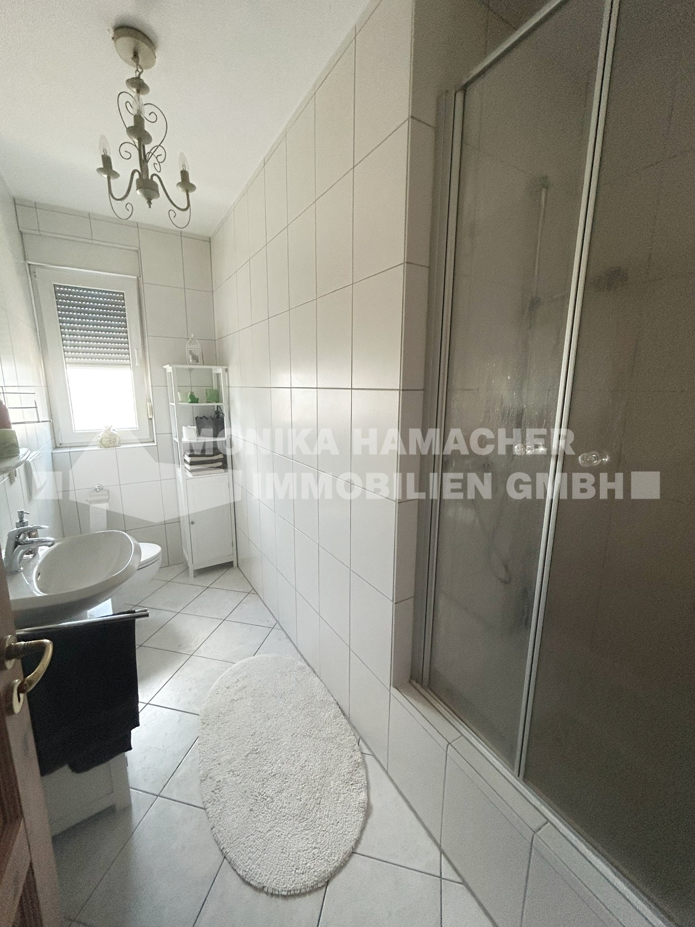 Bad mit Dusche