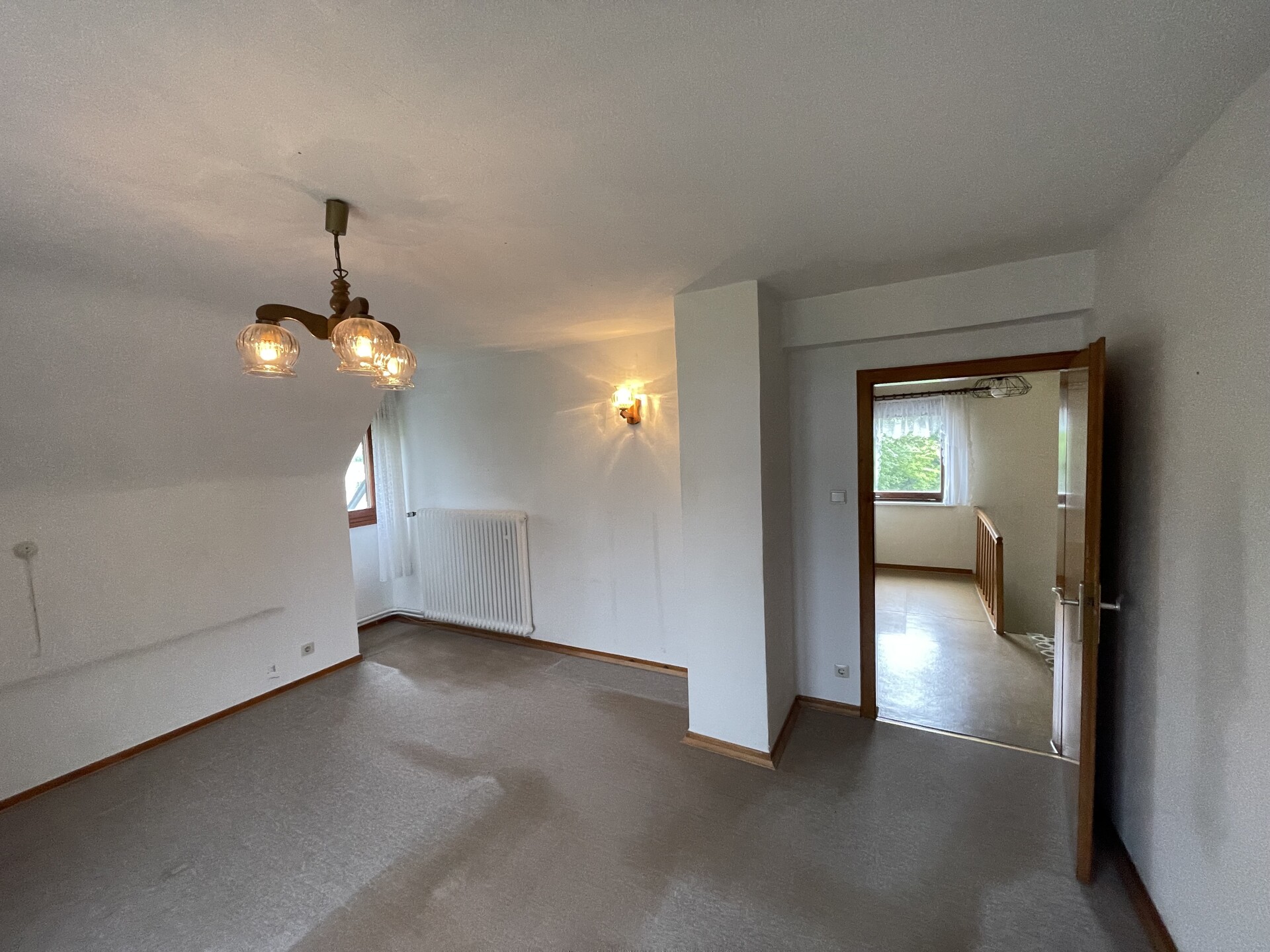 großes Schlafzimmer