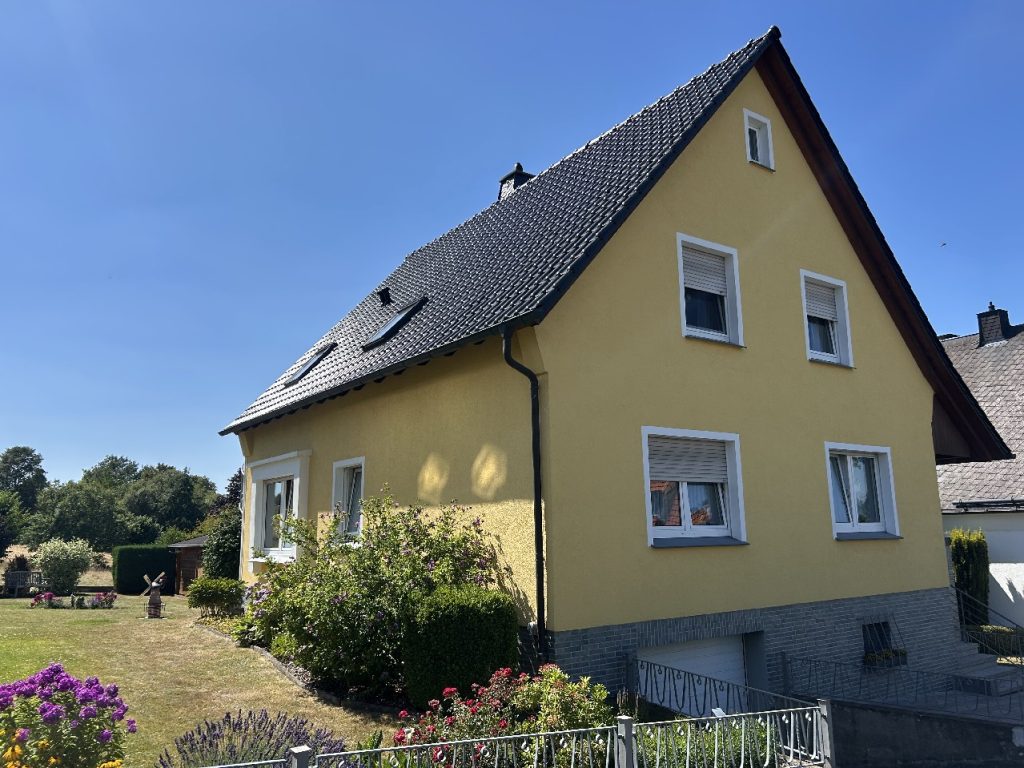 Straßenansicht