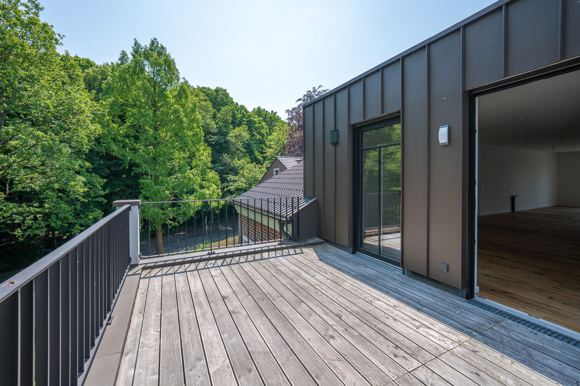 Balkon Nr. 1