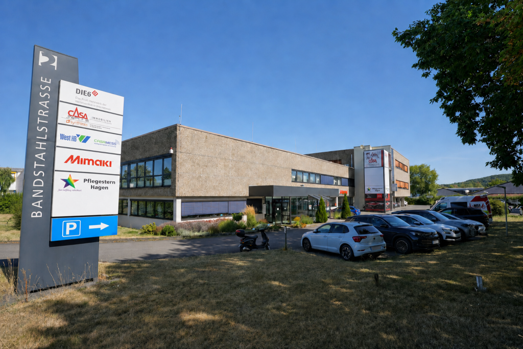 Zufahrt zum Bürohaus in guter Sichtlage
