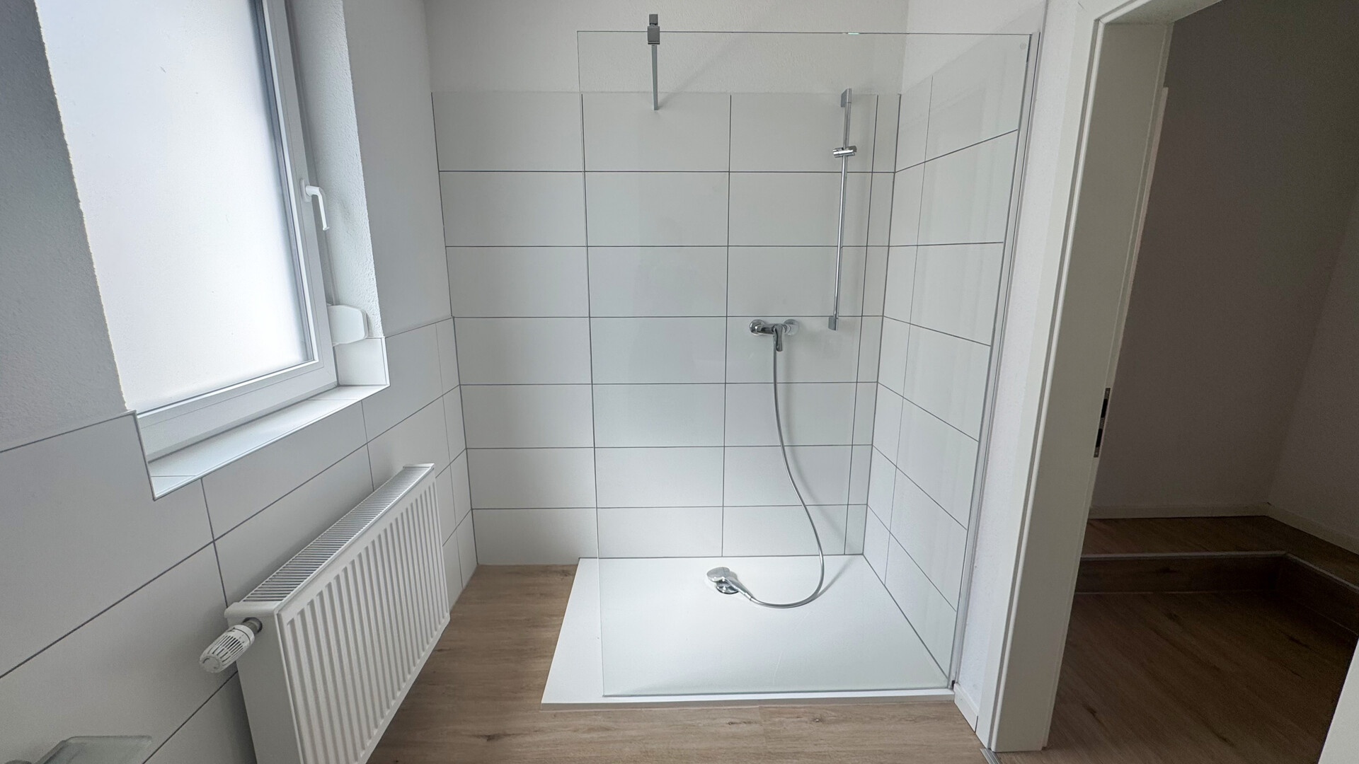 Tageslichtbad EG Wohnhaus Nr. 11