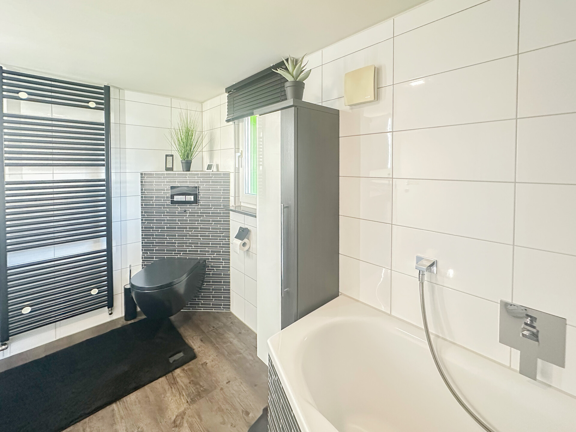 1. OG Badezimmer