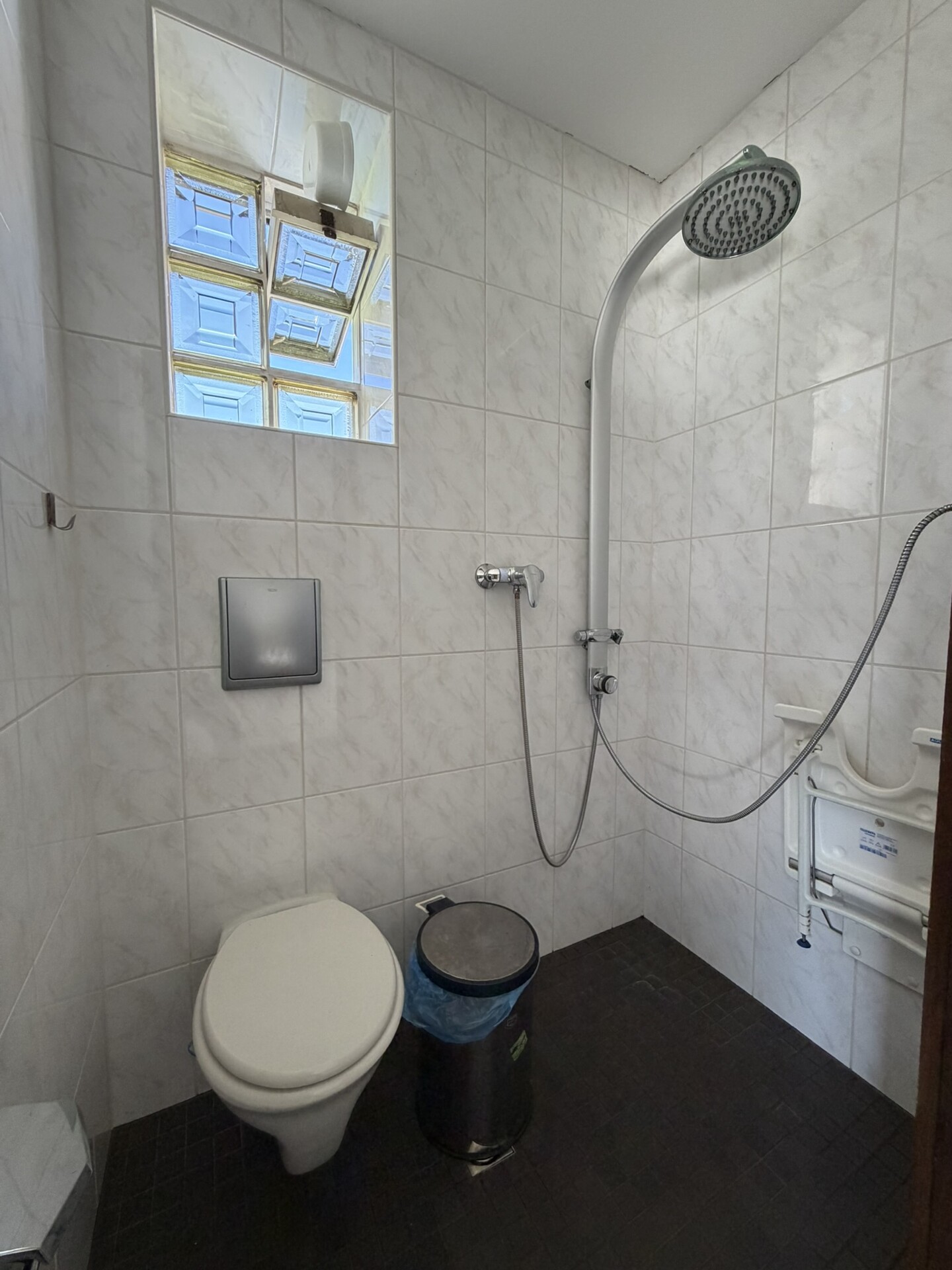 Dusche/WC Schwimmbad