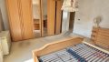 OG Schlafzimmer mit Balkon (Nr. 1)