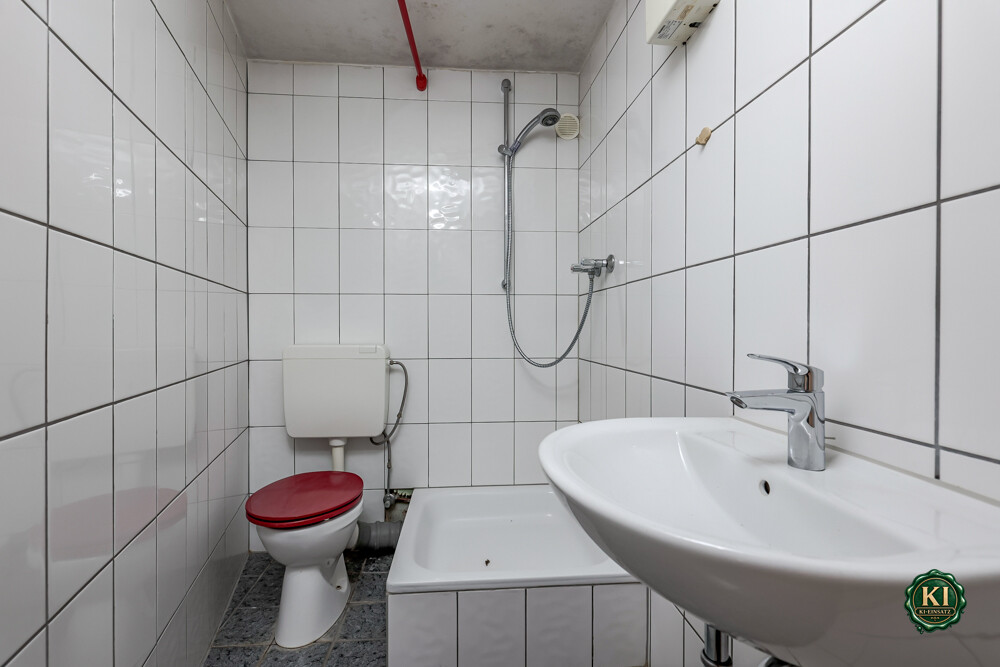 Badezimmer KG