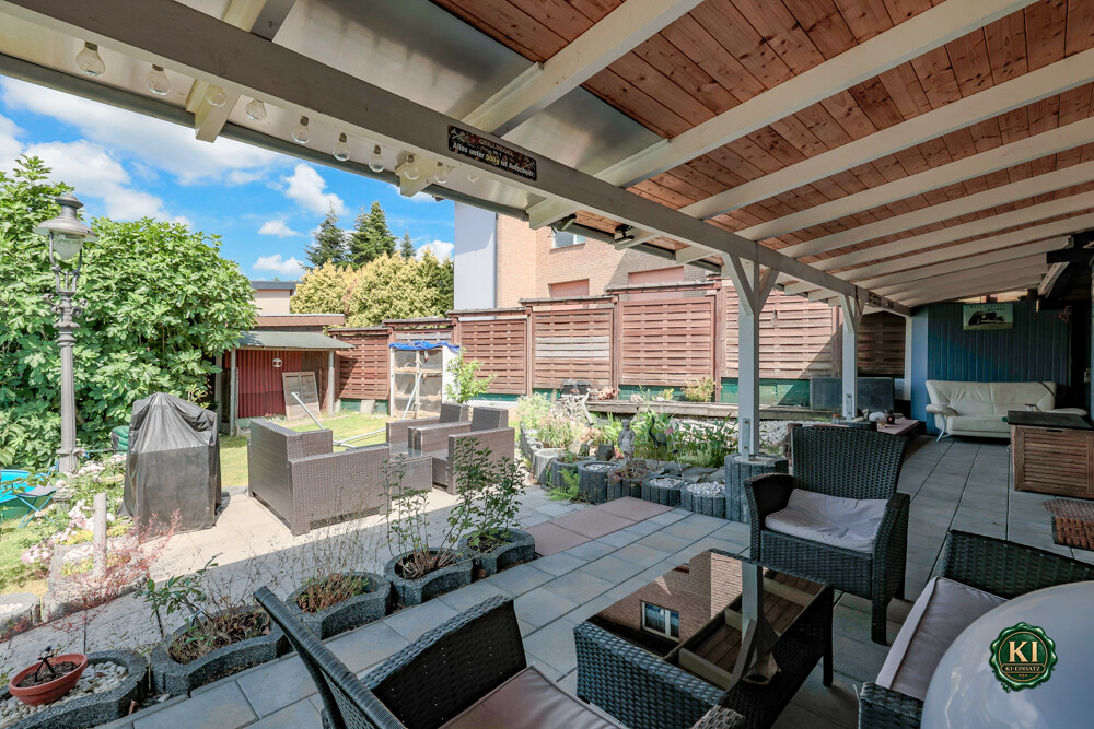 Terrasse Gartenseite