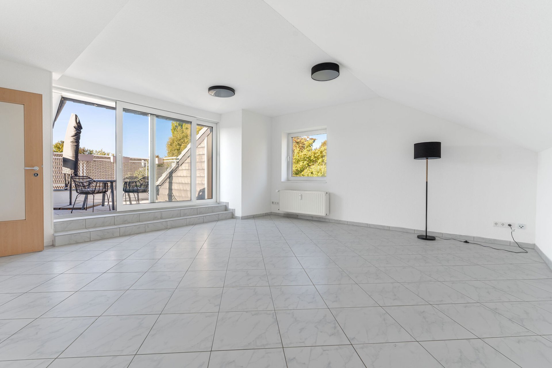 Helles Wohnzimmer