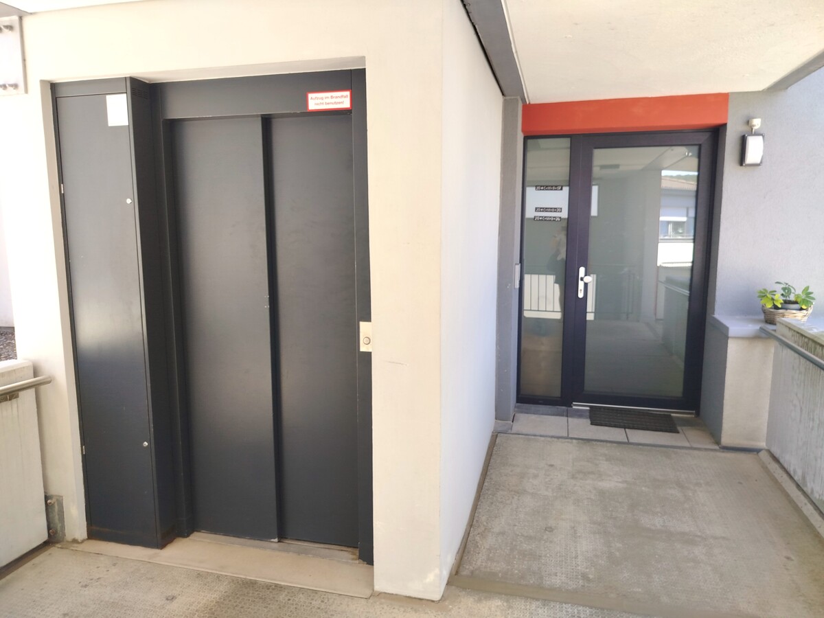 Aufzug bis zur Wohnung