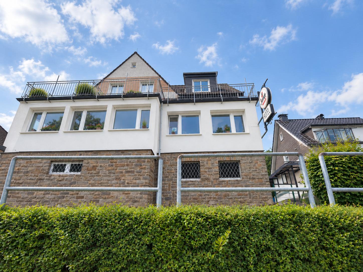 Außenansicht Frontal