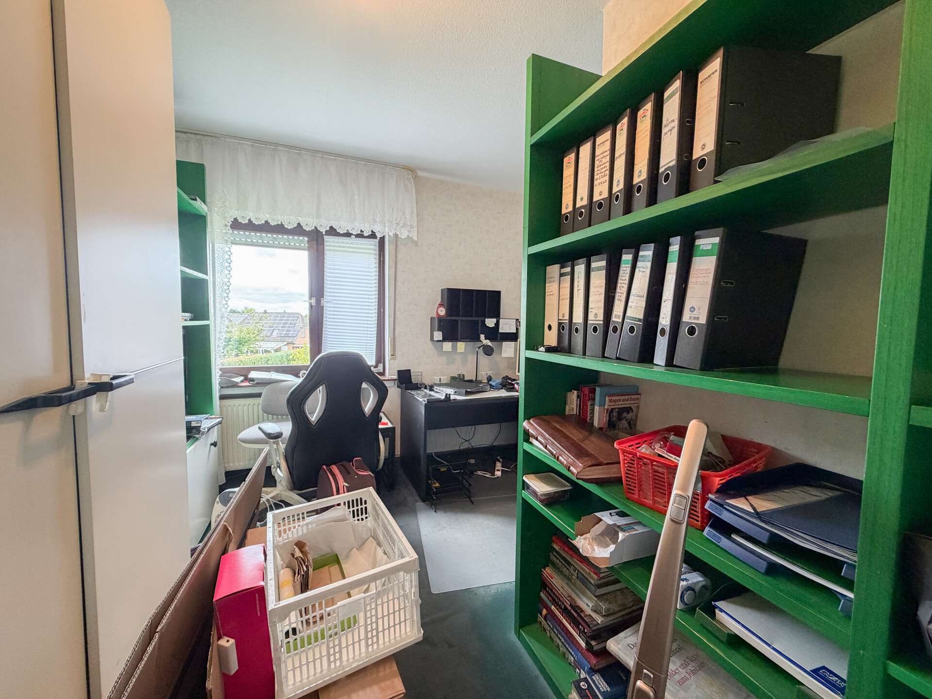 Büro EG