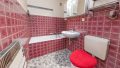 Badezimmer mit Badewanne