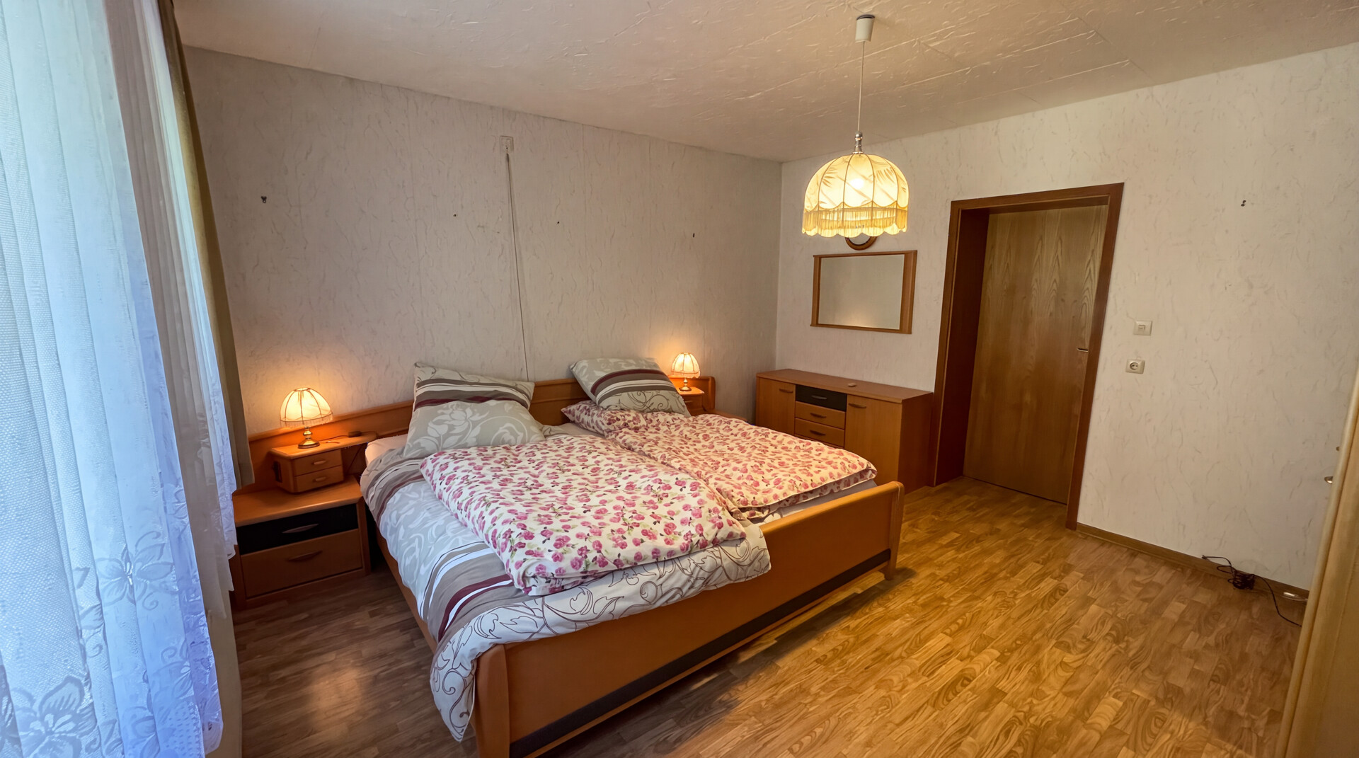 Schlafzimmer 1 OG