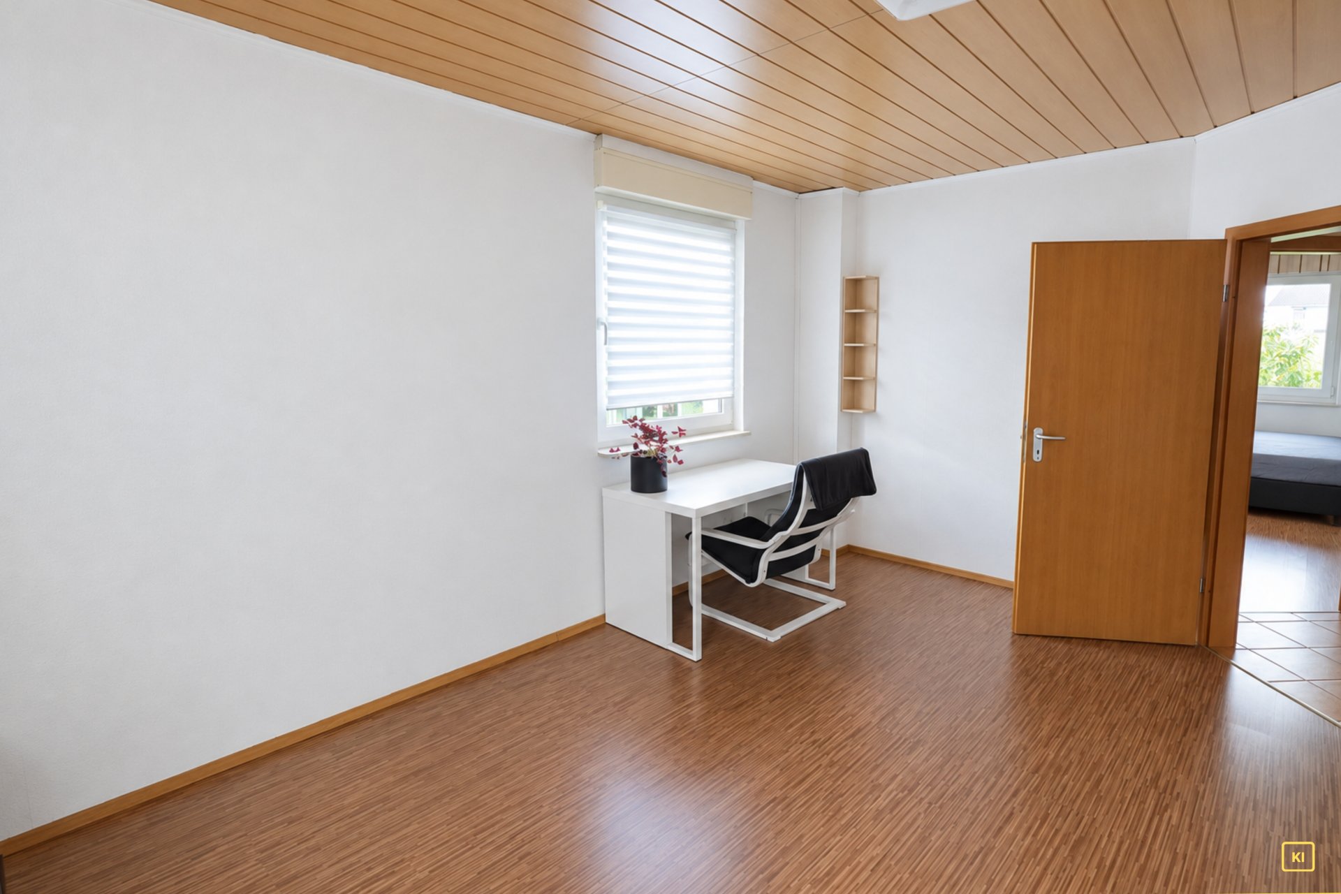 Schlafzimmer III