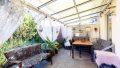 überdachte Terrasse mit Markise